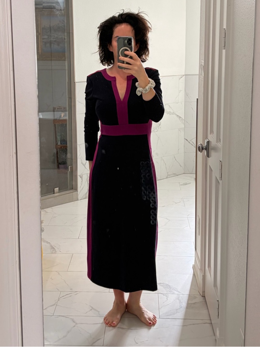 BODEN - NWOT - Dark Navy Midi Dress with Magenta Trim. Size 6 Regular.